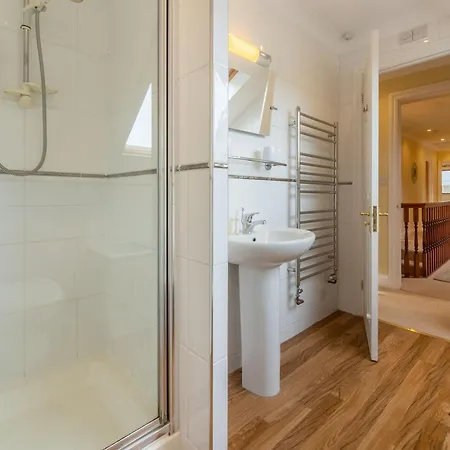 April Holiday home